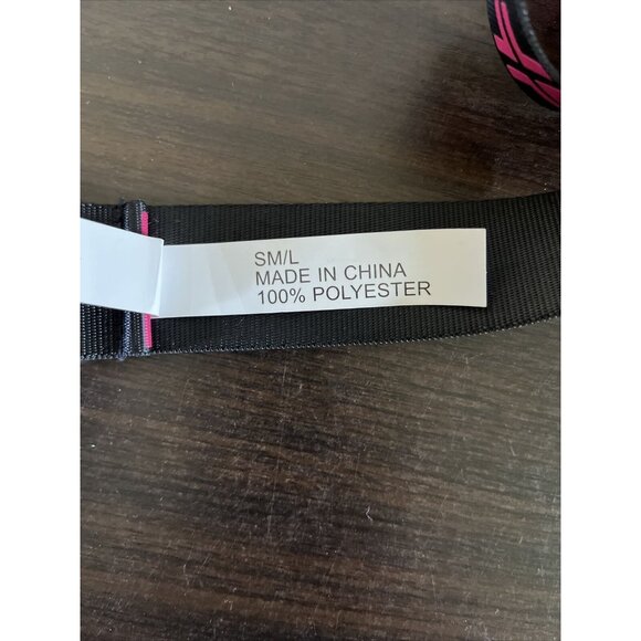 3 For $6 NWT No Boundaries Womens Small/Large Printed Geo Belt Black Pink - Picture 4 of 4